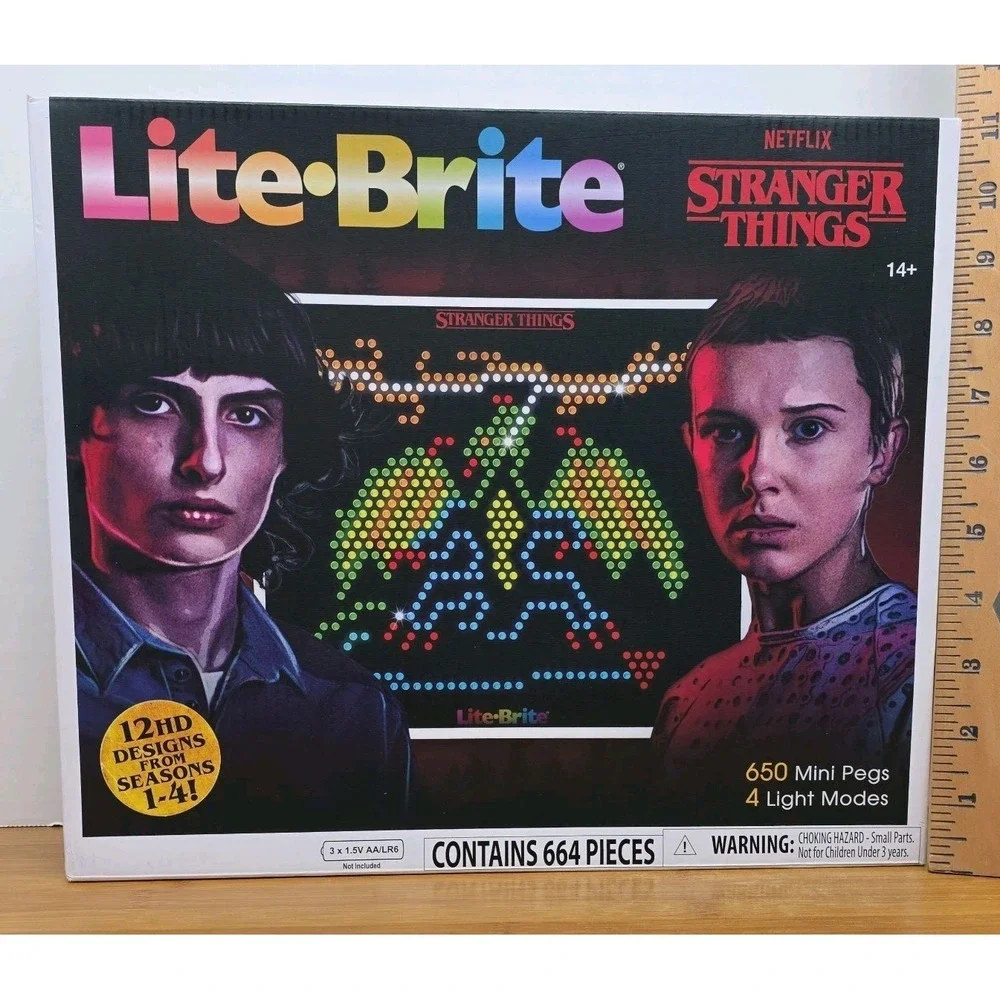 Netflix Stranger Things Lite Brite Season 1-4 2022 664 Pieces 12 HD Templates